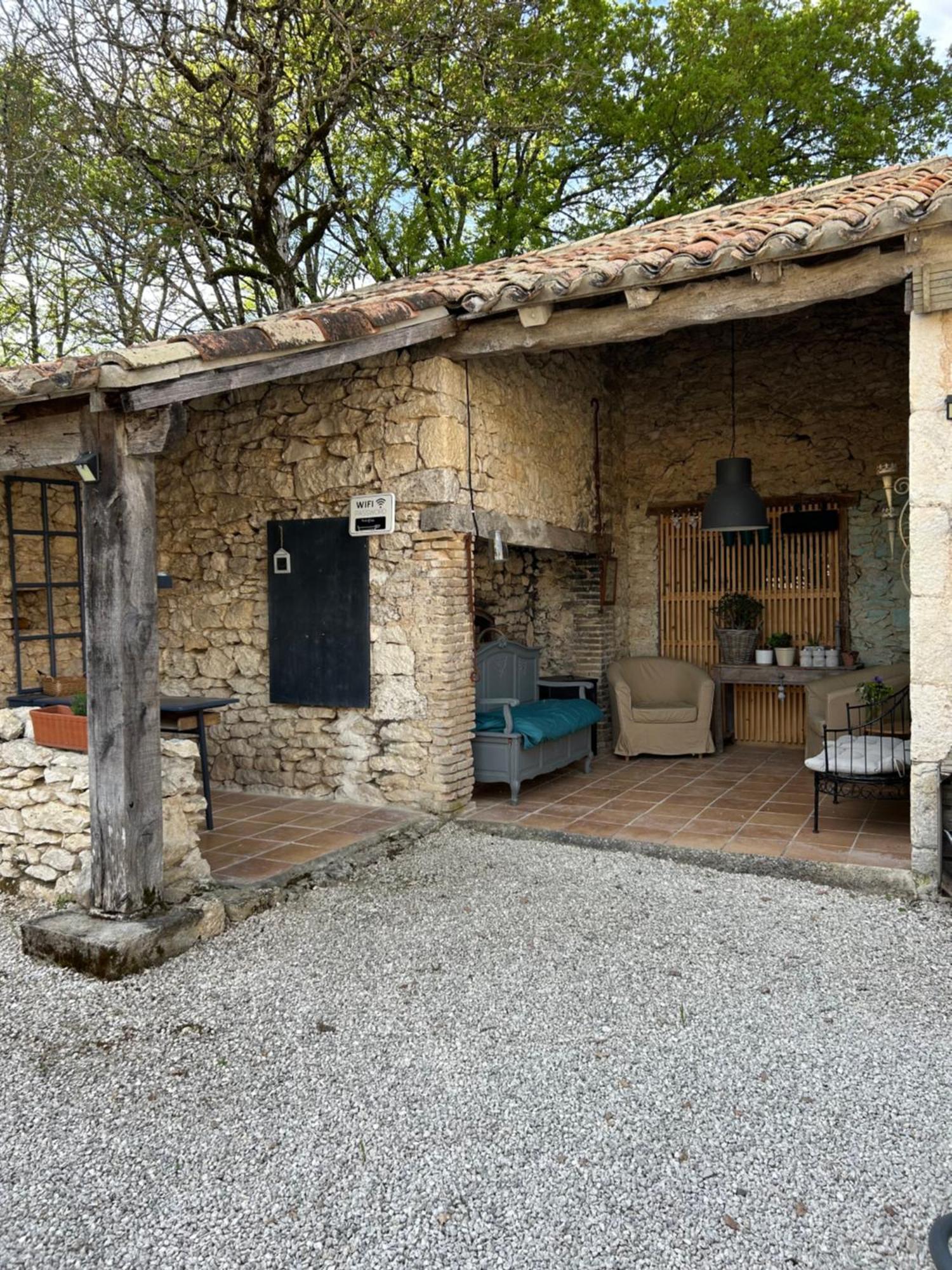 Vila Les Fontanelles Du Quercy Blanc Montcuq Exteriér fotografie
